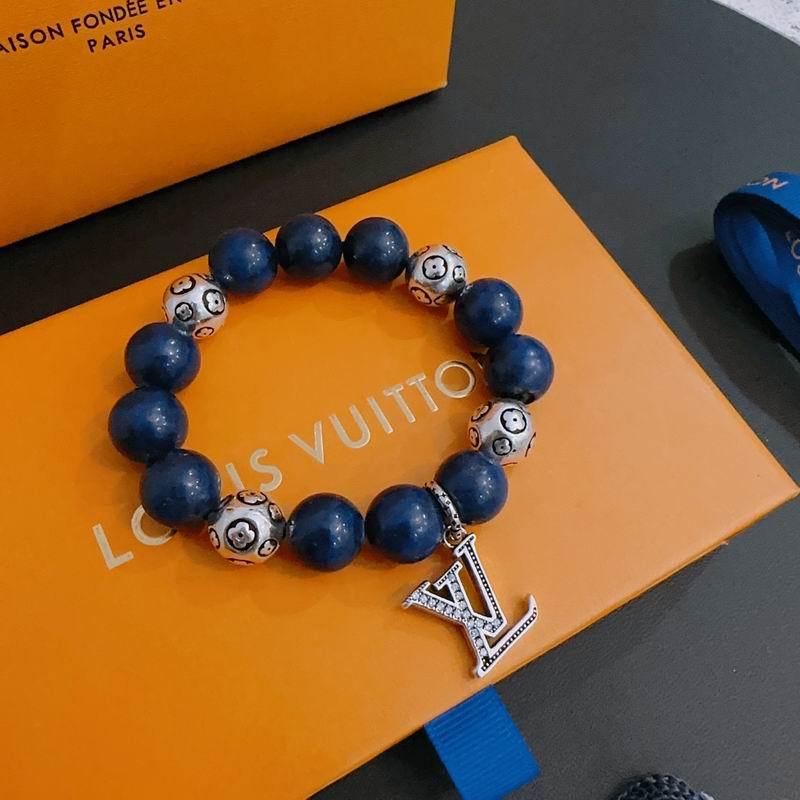 LV Bracelets 20